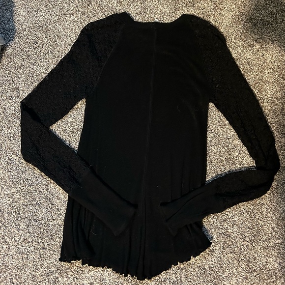 Size M Free People Black Lace Long Sleeve Shirt - Picture 2 of 5